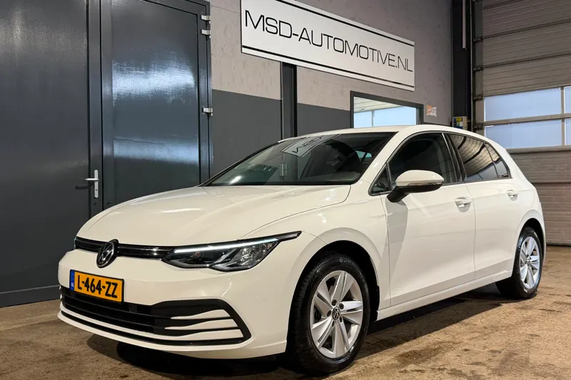 Volkswagen Golf (2020)