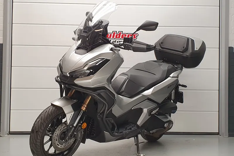 Honda Adv 350 (2022)