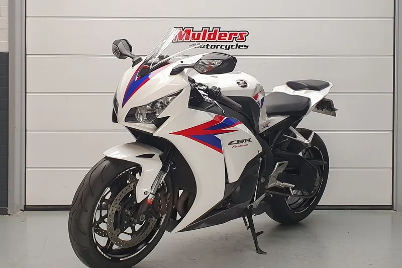 Honda CBR1000RR (2011)