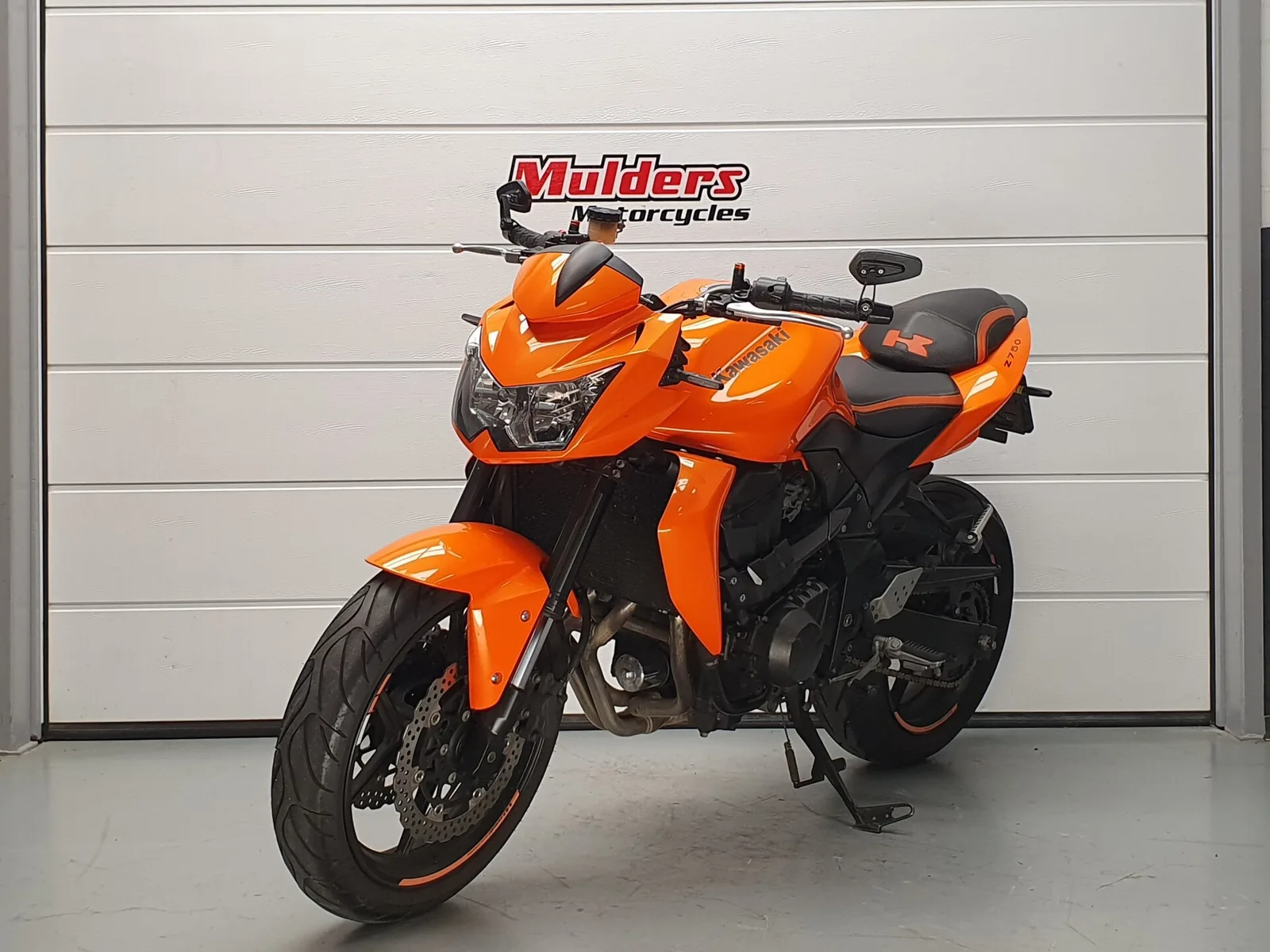 Kawasaki Z750 (2008) — foto 1