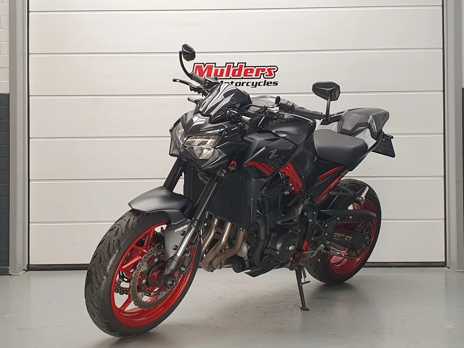 Kawasaki Z900 (2021) — foto 1