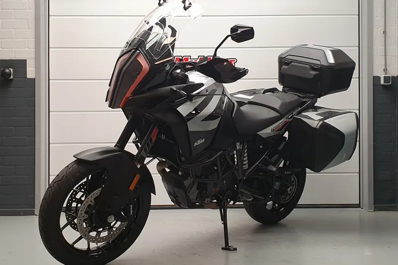 KTM 1290 Super Adventure S (2020)