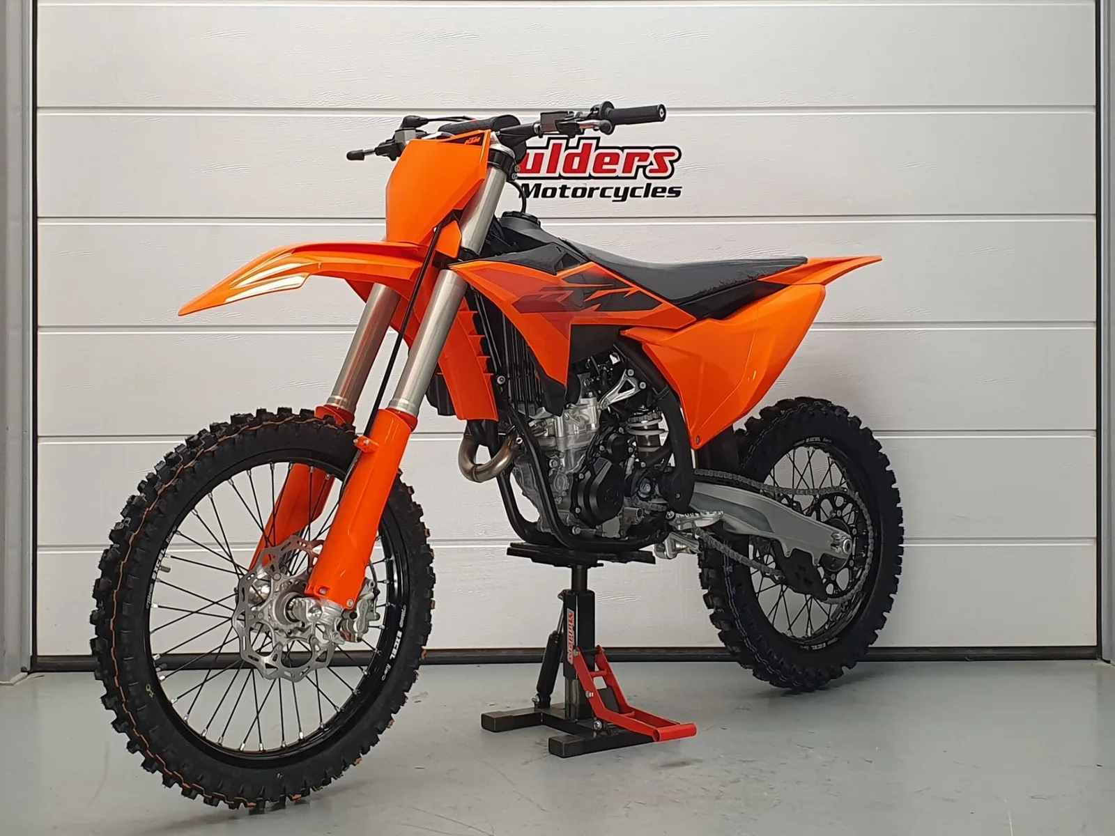 KTM 250 SX-F (2027) — foto 1