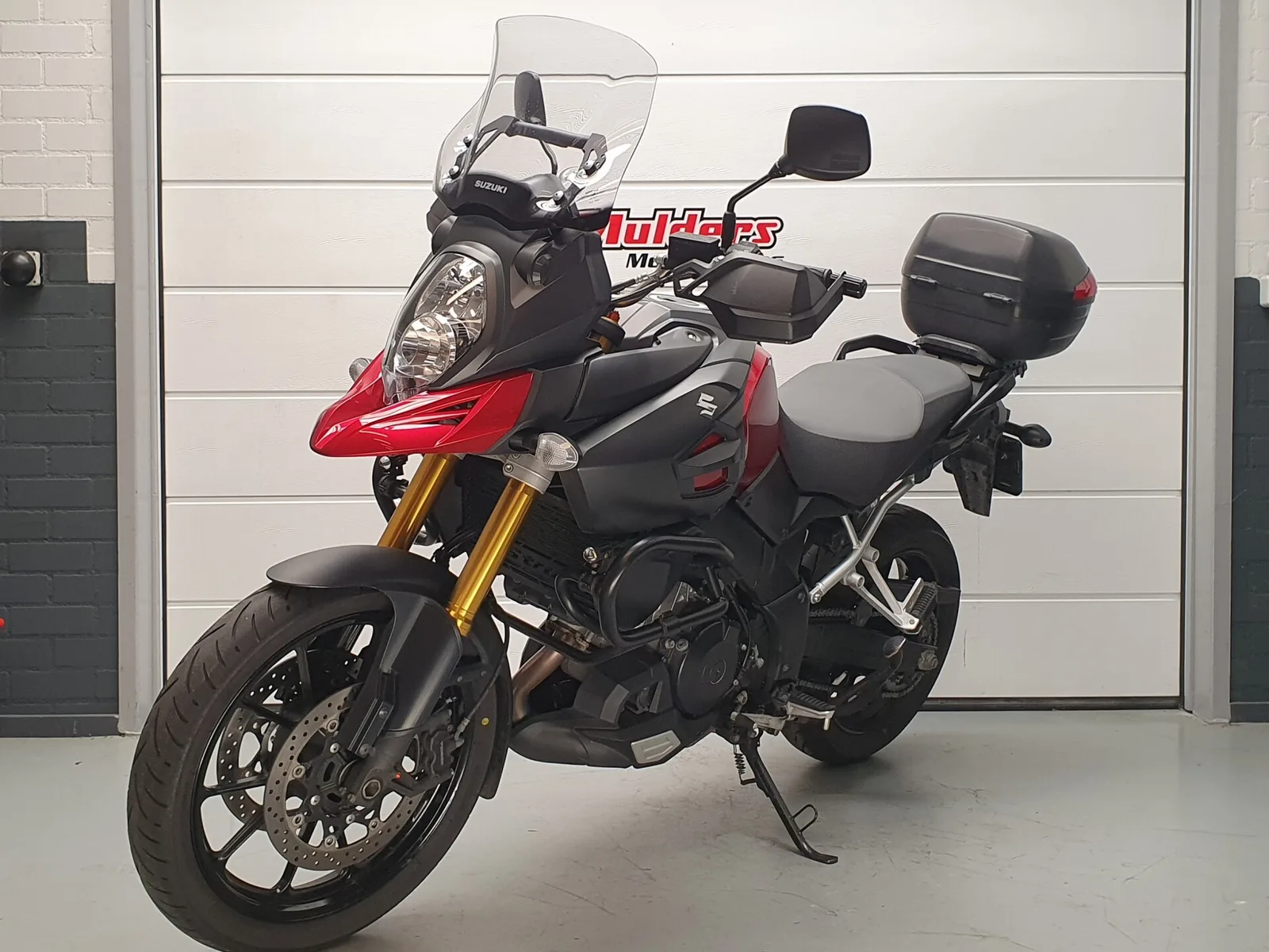 Suzuki DL 1000 V-Strom (0) — foto 1