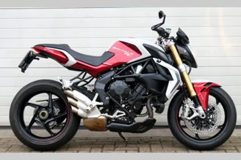 MV AGUSTA BRUTALE 800 RR (2015)