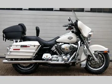 Harley-Davidson Electra Glide Police (2005) — foto 1