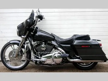 Harley-Davidson Street Glide (2007) — foto 1
