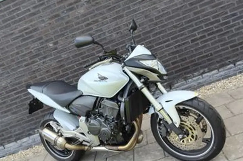 Honda CB 600 F HORNET (2011)