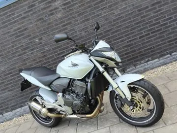 Honda CB 600 F HORNET (2011) — foto 1