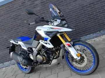Suzuki V-Strom 1050DE (2026) — foto 1