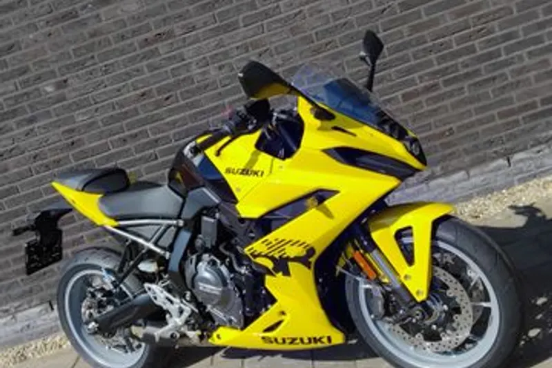 Suzuki GSX-8R (2026)