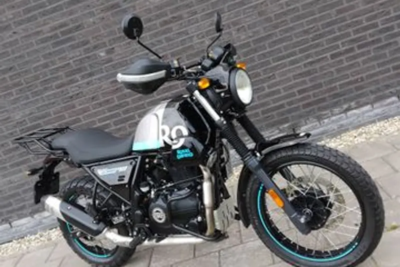 Royal Enfield Scram 411 (2023)