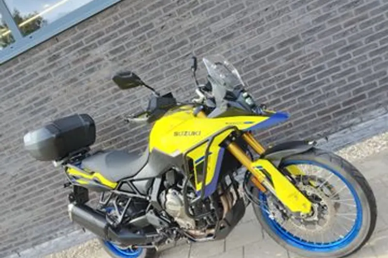 Suzuki V-Strom 800 DE (2025)