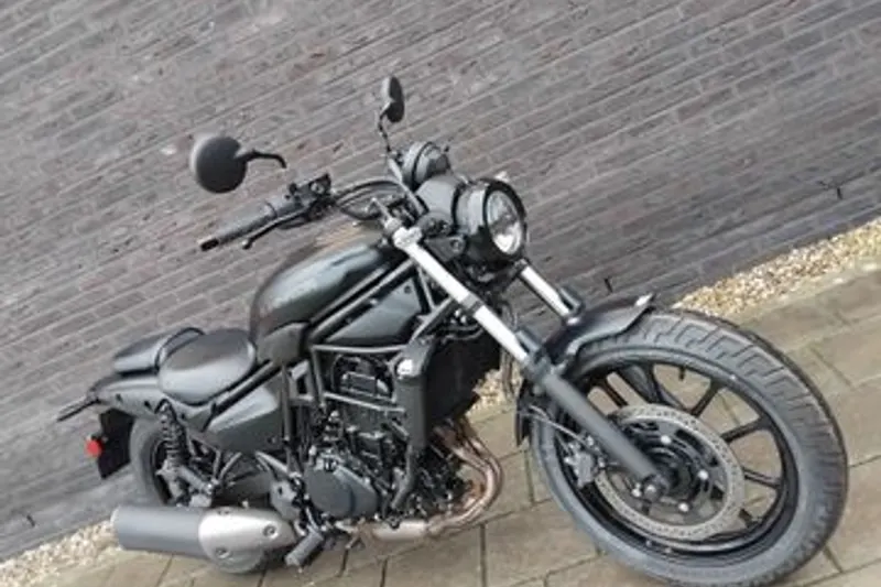 Kawasaki Eliminator 500 (2024)