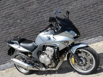 Honda CBF 600 S ABS (2008) — foto 1