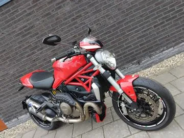 DUCATI MONSTER 1200 (2014) — foto 1