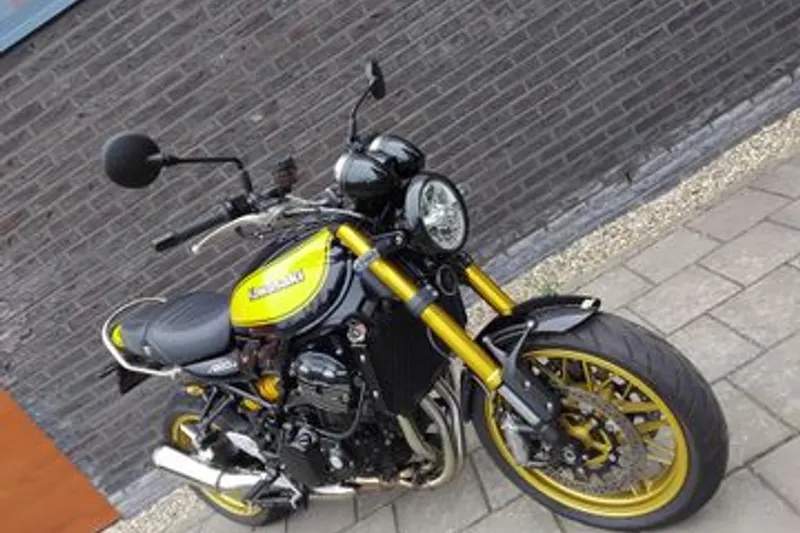 Kawasaki Z 900 RS SE (2023)