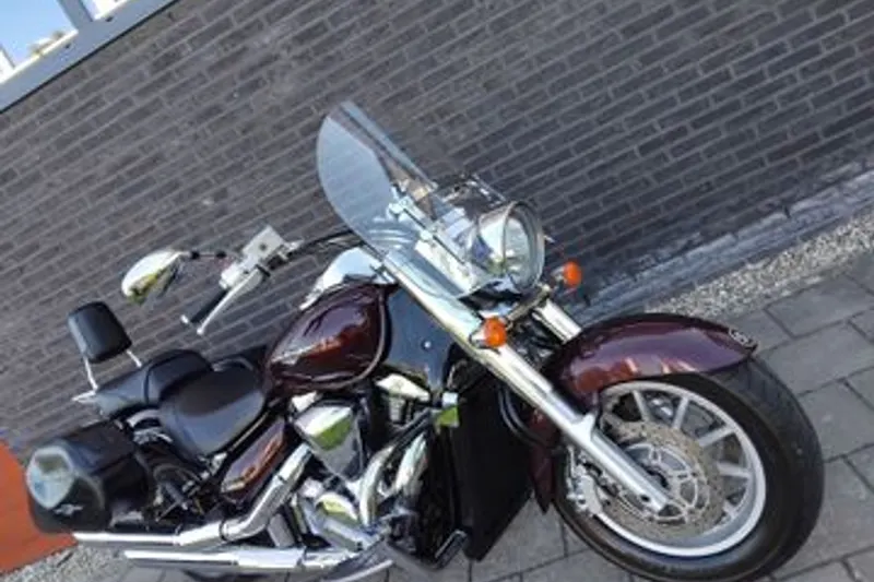 Suzuki Intruder C1800R (2009)