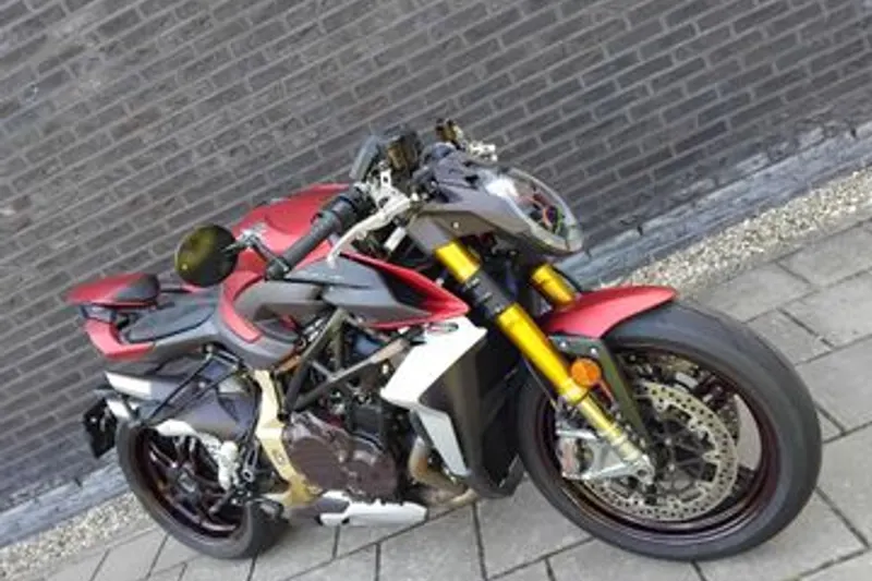 MV Agusta Brutale 1000 (2020)