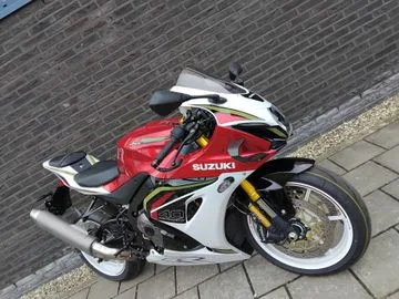 Suzuki GSX R 1000R (2026) — foto 1