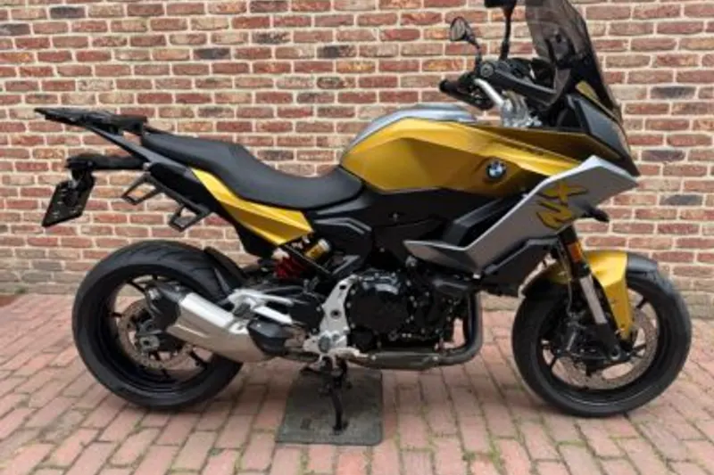BMW F 900 XR (2021)