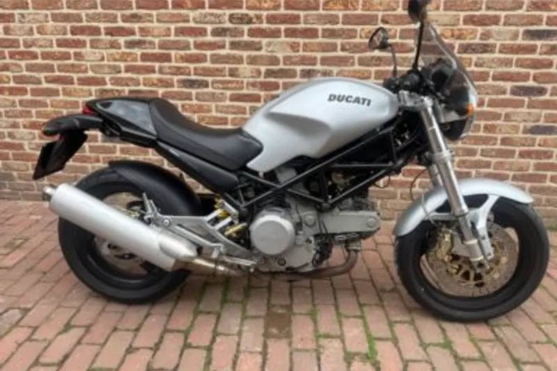 Ducati Monster 620 (2004)