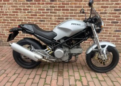 Ducati Monster 620 (2004) — foto 1