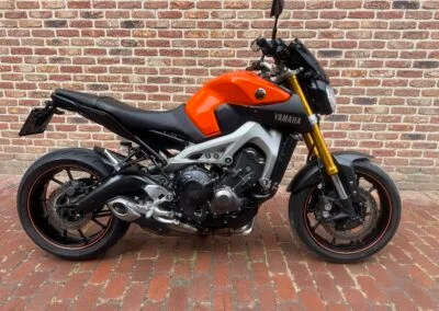 Yamaha MT-09 (2014) — foto 1