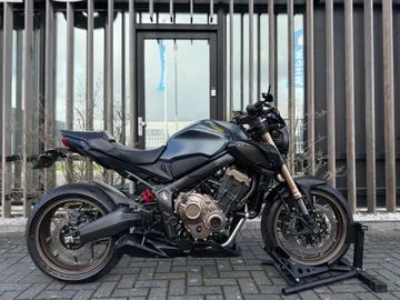 Honda CB650R (2023) — foto 1