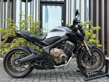 Honda CB650R (2022) — foto 1