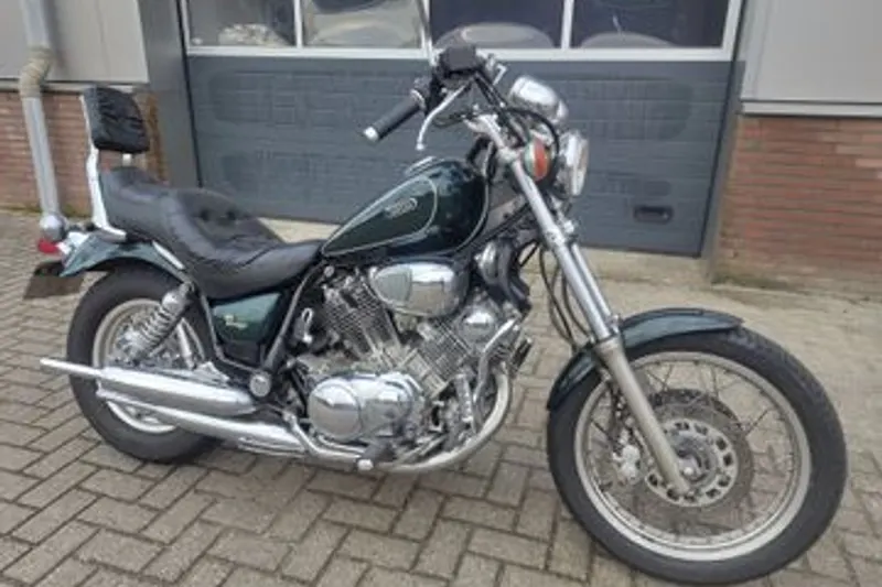 YAMAHA XV 750 VIRAGO (1994)