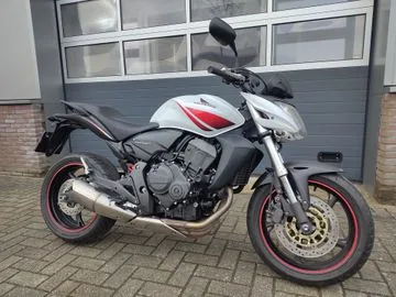 Honda CB600F HORNET (2011) — foto 1