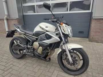 YAMAHA XJ6 ABS A2 (2012) — foto 1