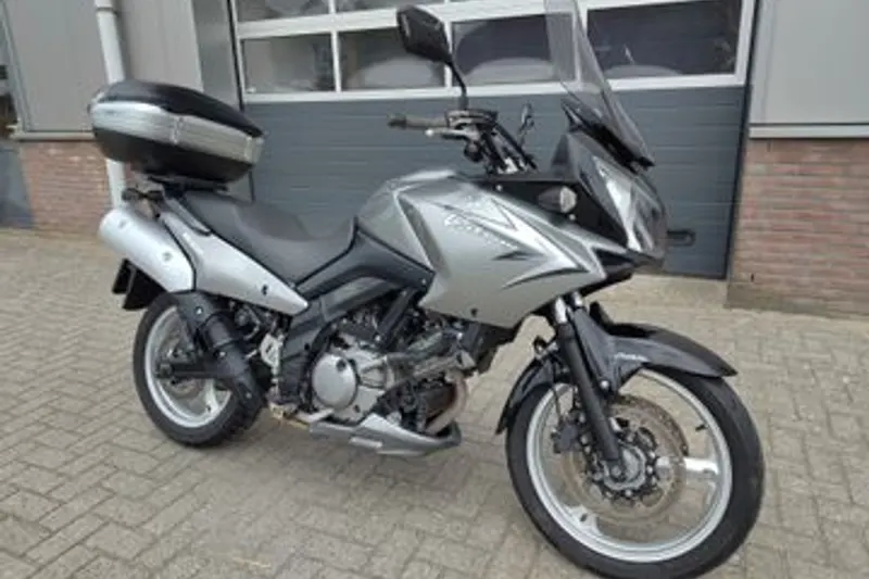 Suzuki V-Strom (2010)