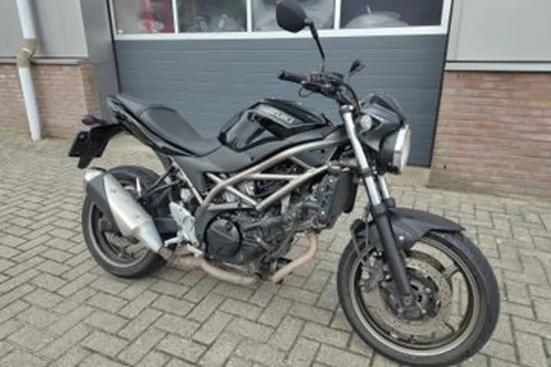 Suzuki SV650 (2023)