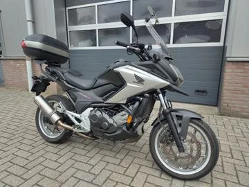 Honda NC750X (2017) — foto 1
