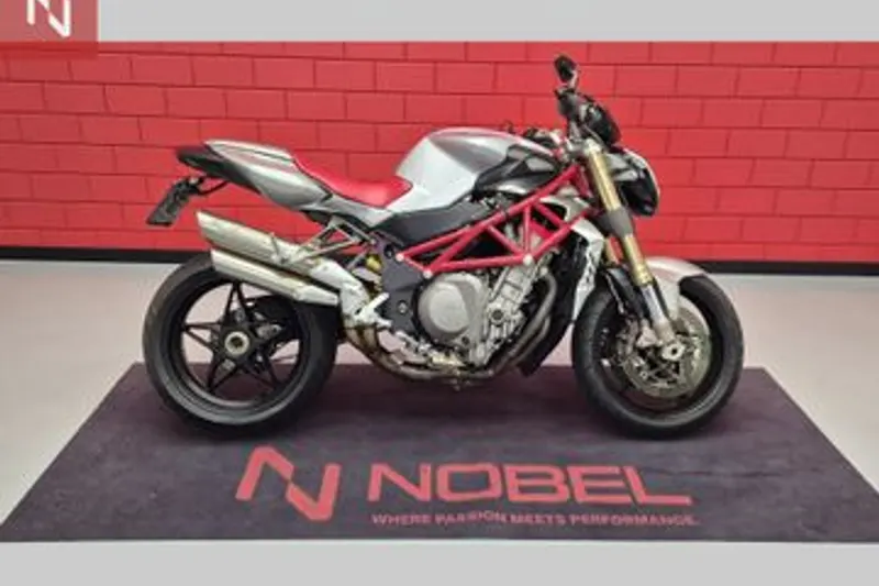 MV Agusta BRUTALE 910 (2006)