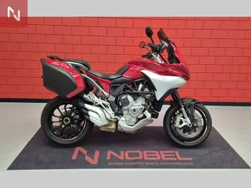 MV Agusta TURISMO VELOCE 800 RC (2015) — foto 1