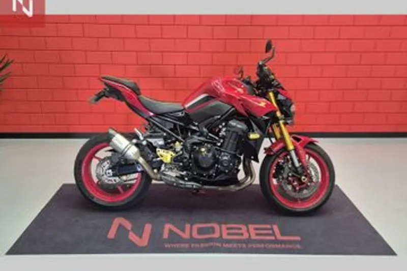 Kawasaki Z900 (2022)