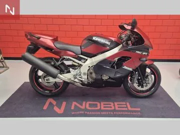 Kawasaki ZX-9R (1999) — foto 1
