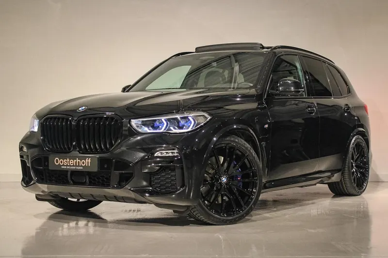 BMW X5 (2022)
