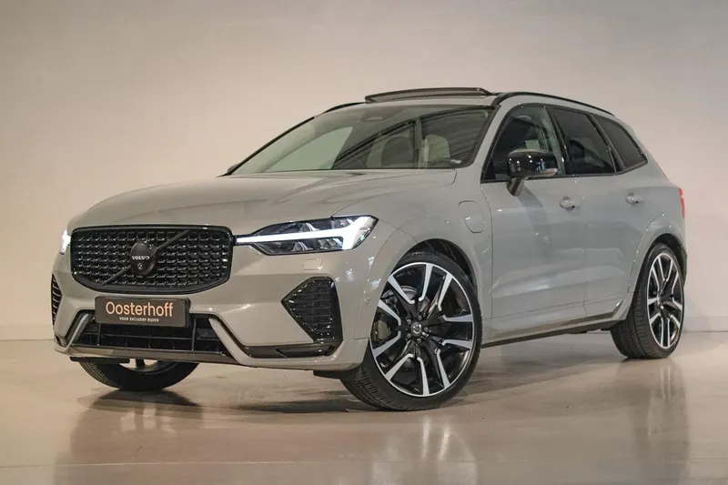 Volvo XC60 (2024)