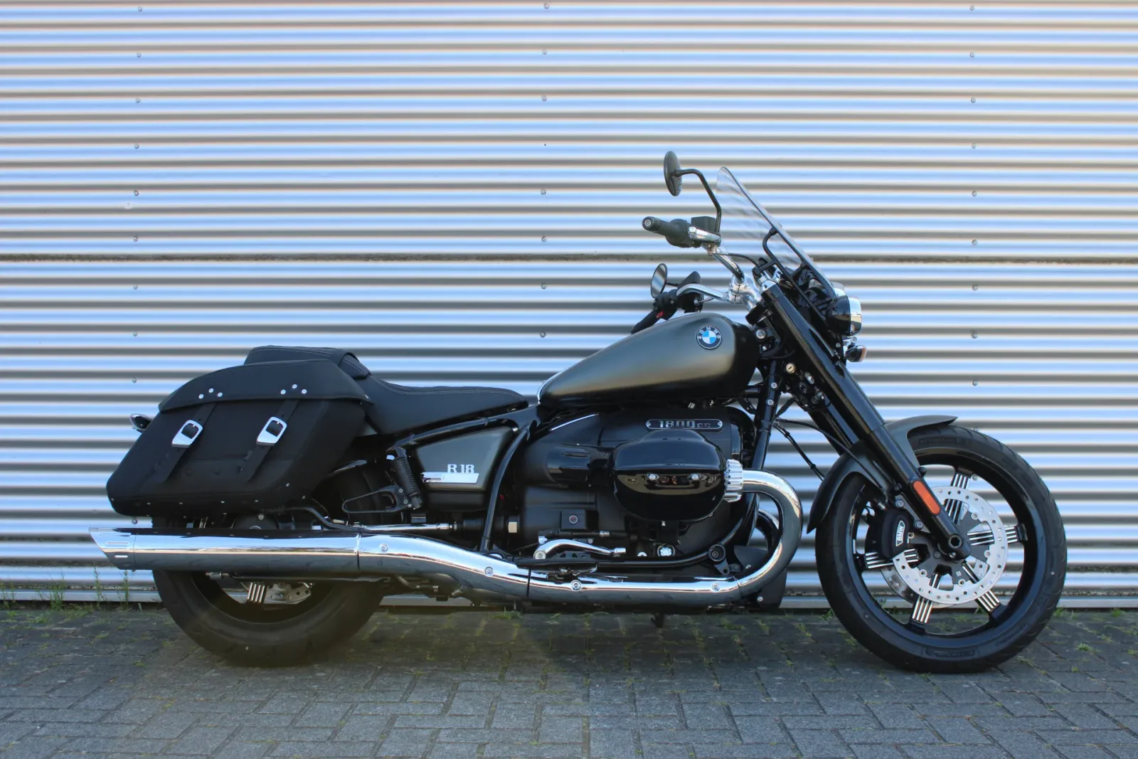 BMW R 18 Classic (2026) — foto 1
