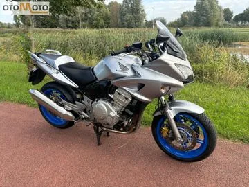 Honda CBF1000 (2006) — foto 1