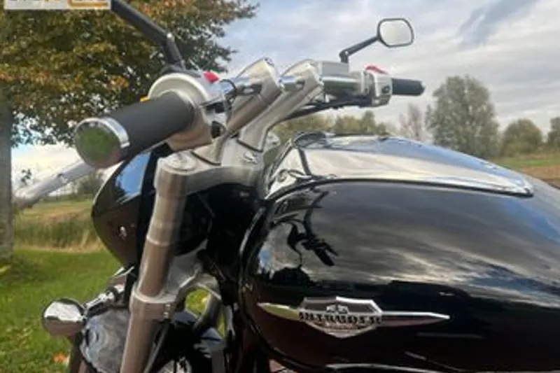 Suzuki M 1500 Intruder (2011)