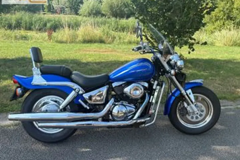 Suzuki VZ 800 Marauder (2001)