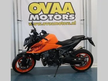 KTM 990 Duke (2024) — foto 1