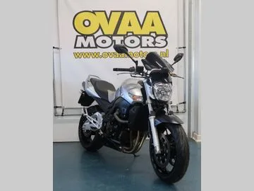 Suzuki GSR600 (2009) — foto 1