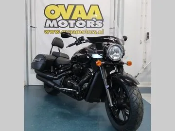 Suzuki Intruder C 1500 BT (2014) — foto 1