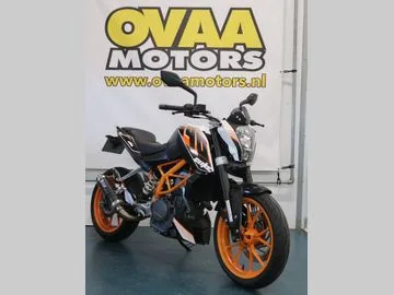 KTM 390 Duke (2013) — foto 1